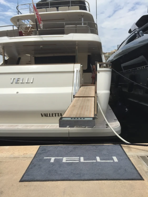 Mata podłogowa Interior Guard Brush - dywanik wycieraczka wykładzina z logo do zastosowań wewnętrznych