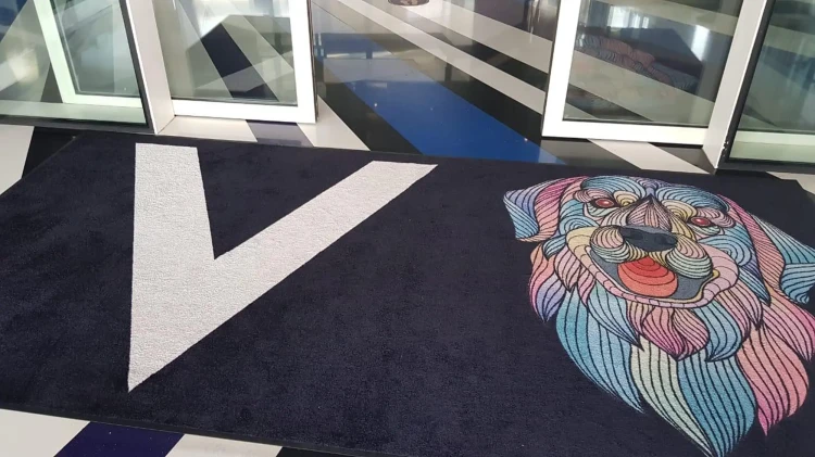 Mata podłogowa Interior Guard Brush - dywanik wycieraczka wykładzina z logo do zastosowań wewnętrznych