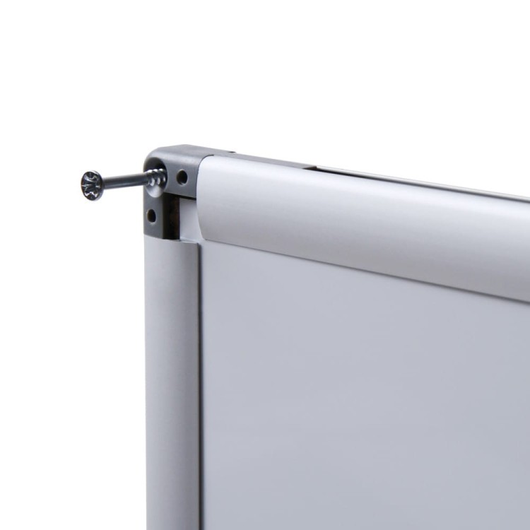 Otwór montażowy pod plastikową nakładką wraz z wkrętem montażowym - Magnetyczna tablica suchościeralna SCRITTO® Economy 120 x 90 cm tablica suchościeralna magnetyczna do urzędu szkoły biura do pisania markerem pisakiem flamastrem suchościeralnym